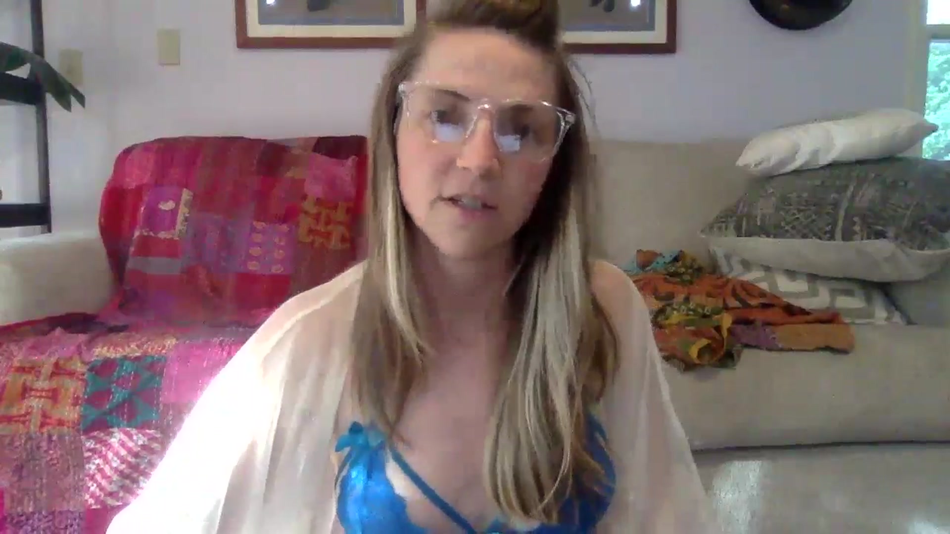GwennieDragon video thumbnail