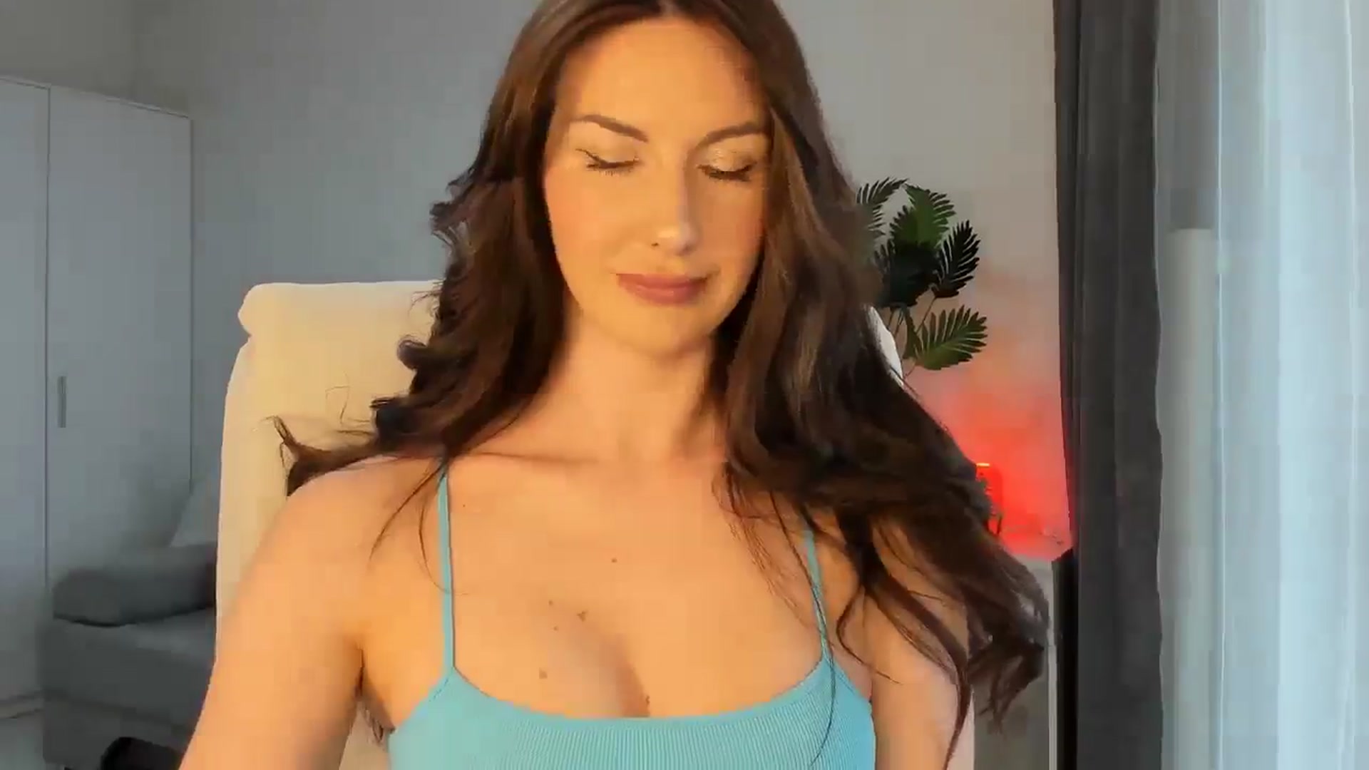 Tina_candy video thumbnail