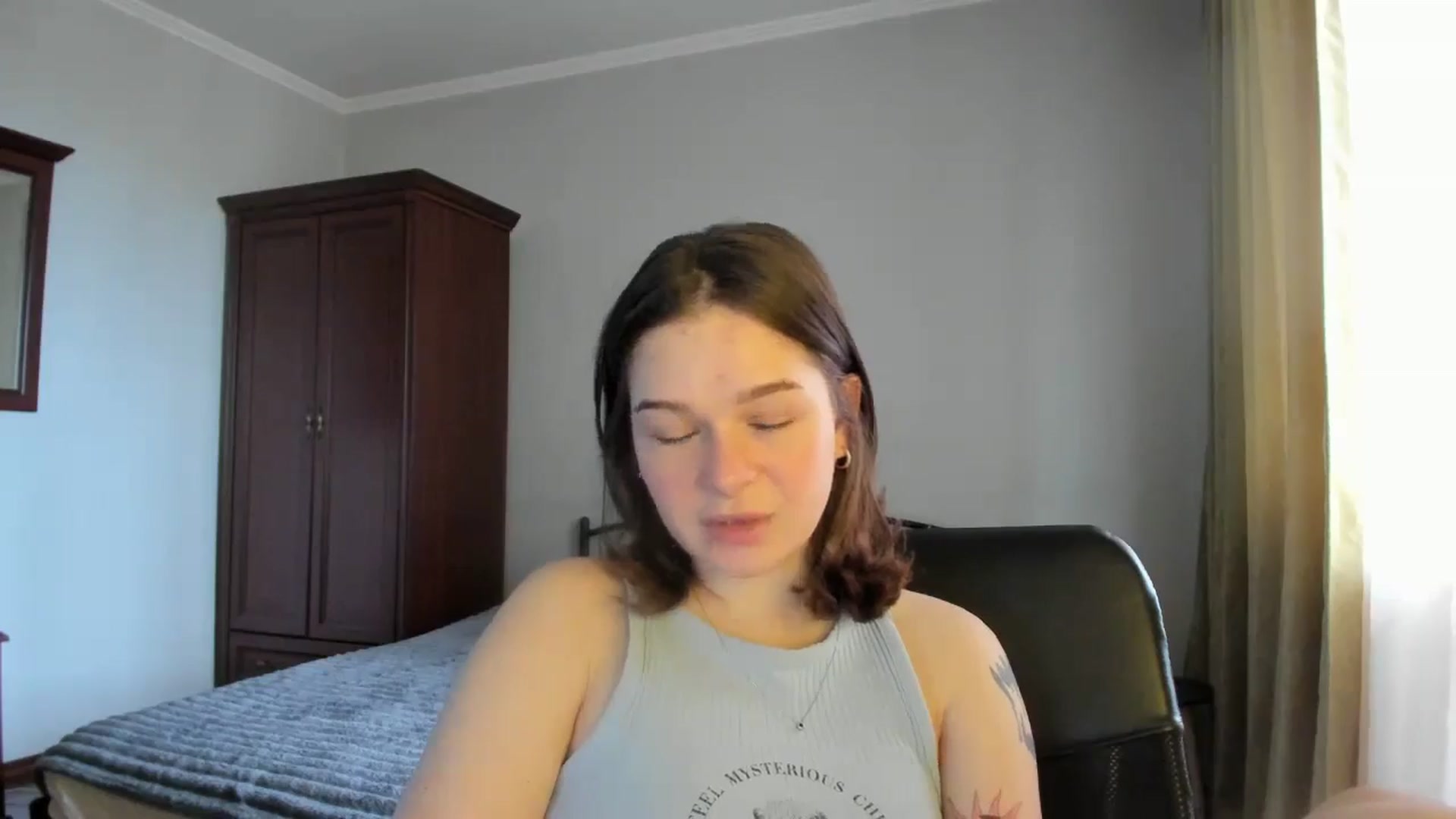 HeyAlisa video thumbnail