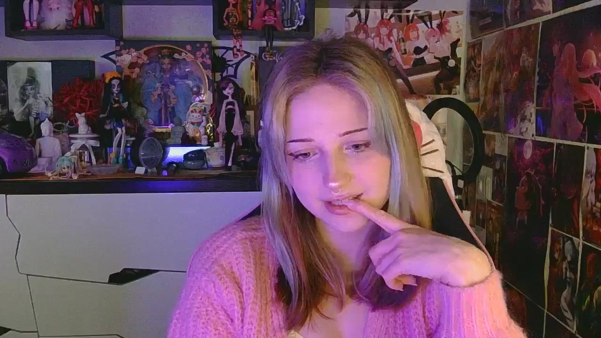 VladaMoon video thumbnail