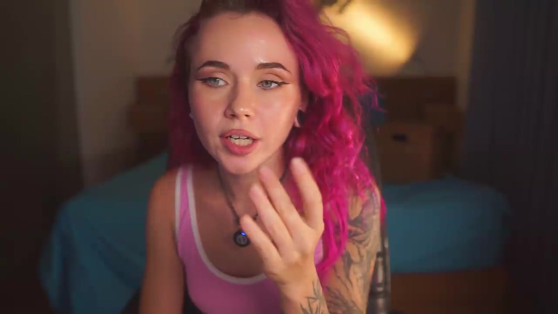 Sarah_Pink video thumbnail