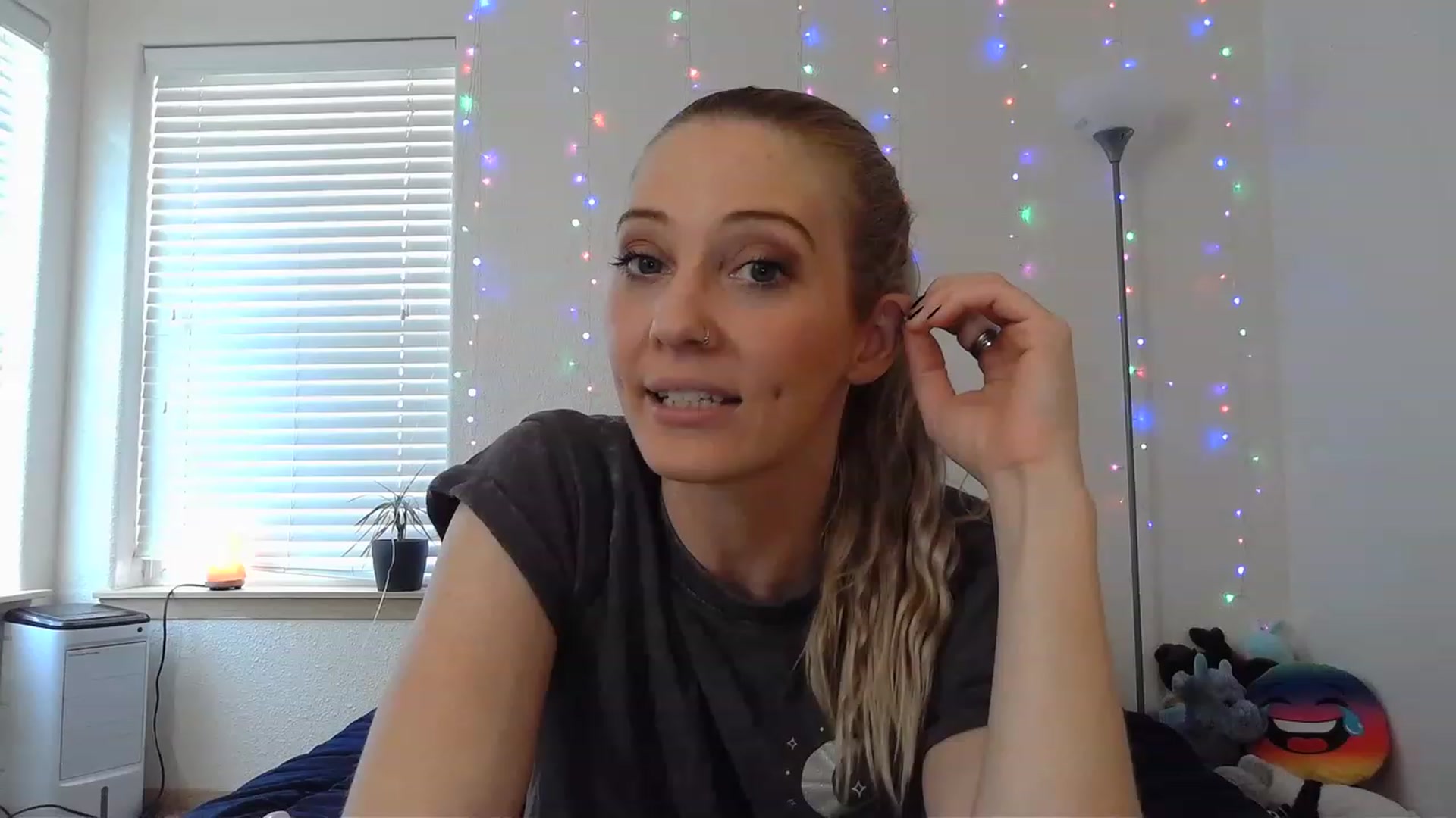 Ashlynnelocks video thumbnail