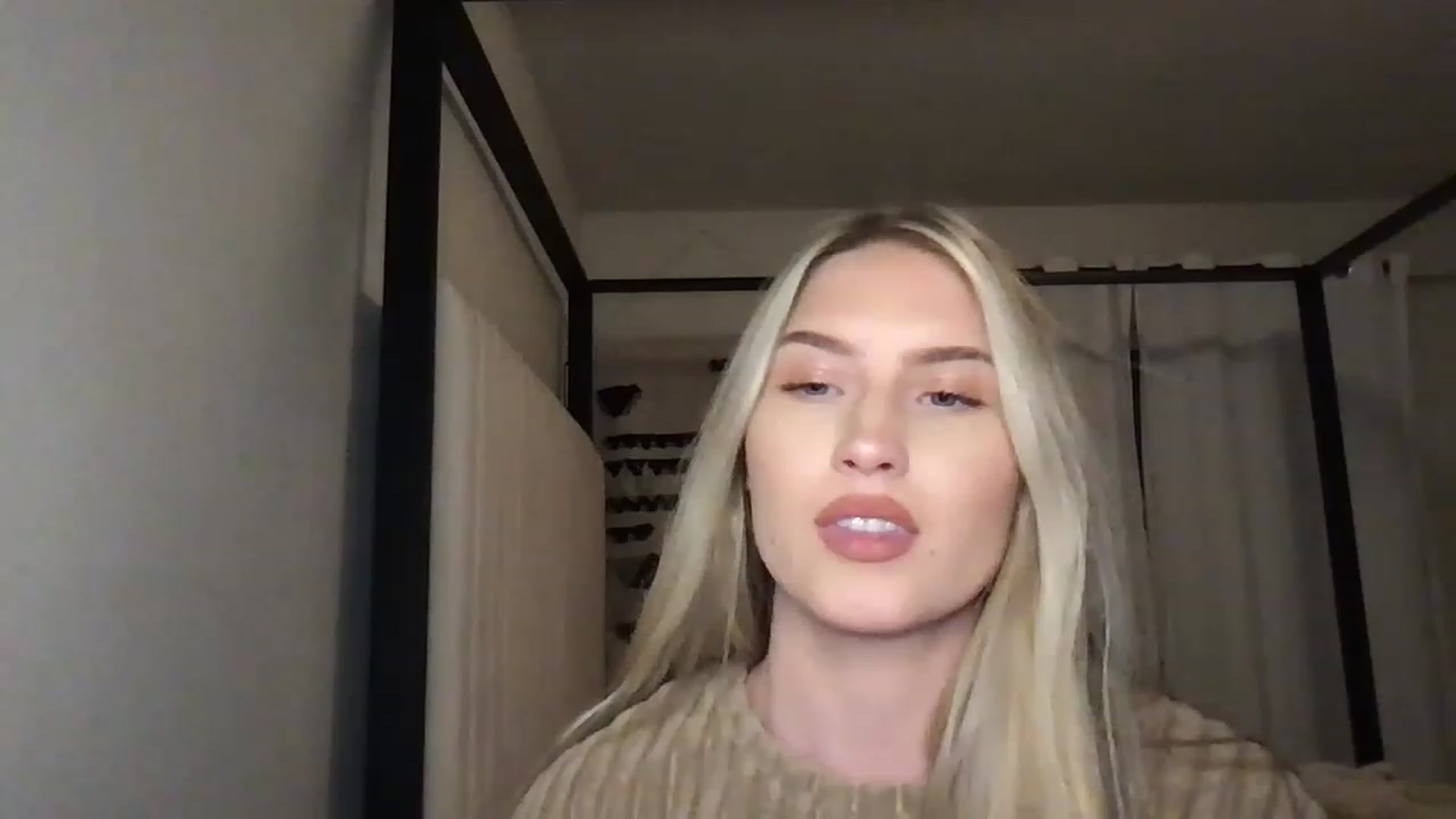 Thezabrina video thumbnail