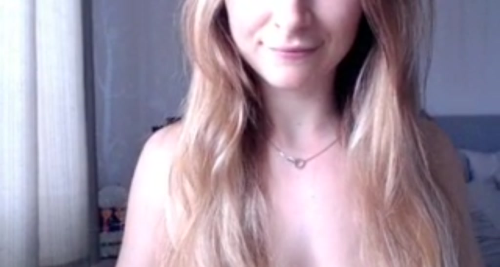 Sarah_Louise_ video thumbnail