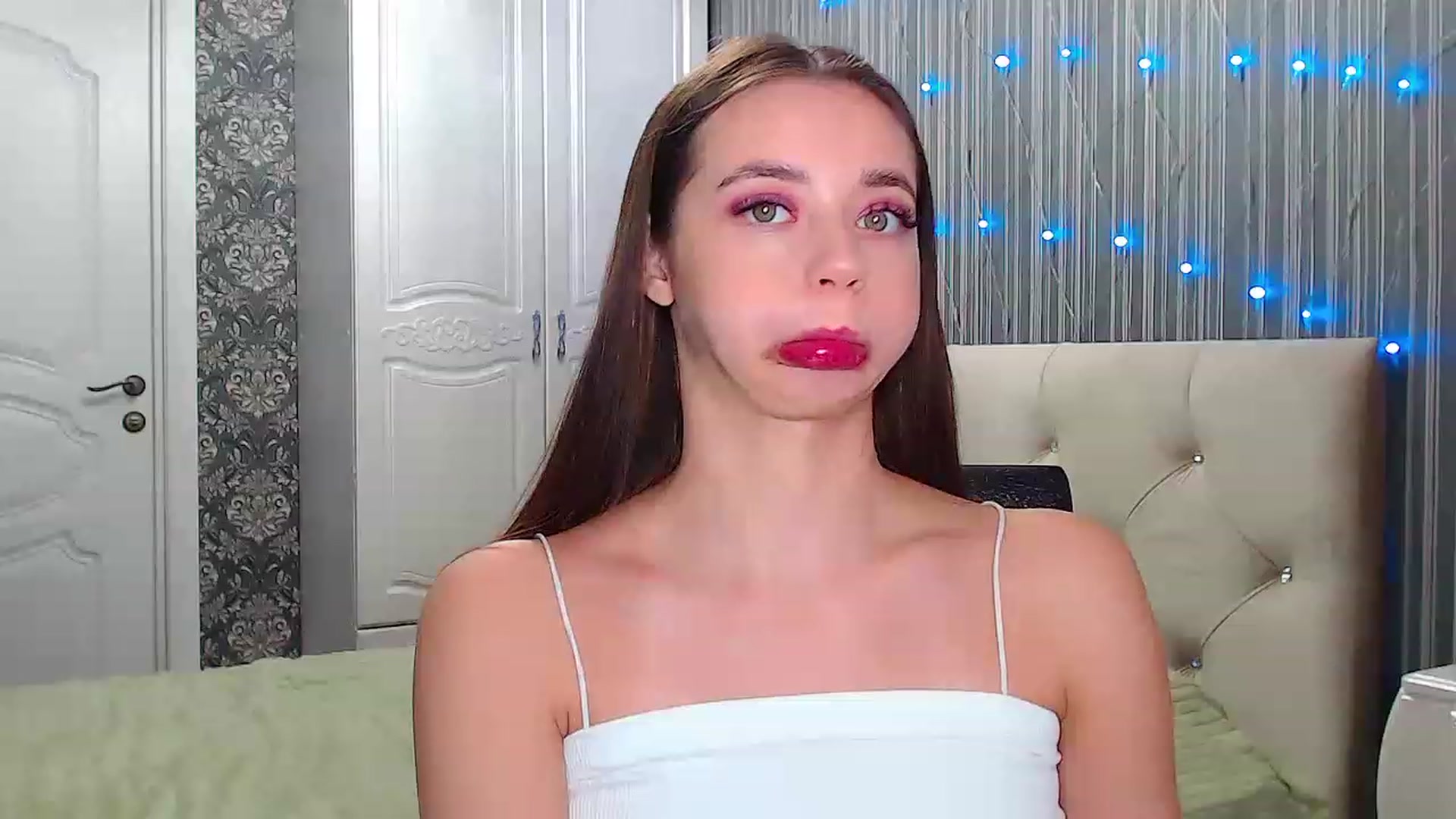 EmeraldLilyyy video thumbnail