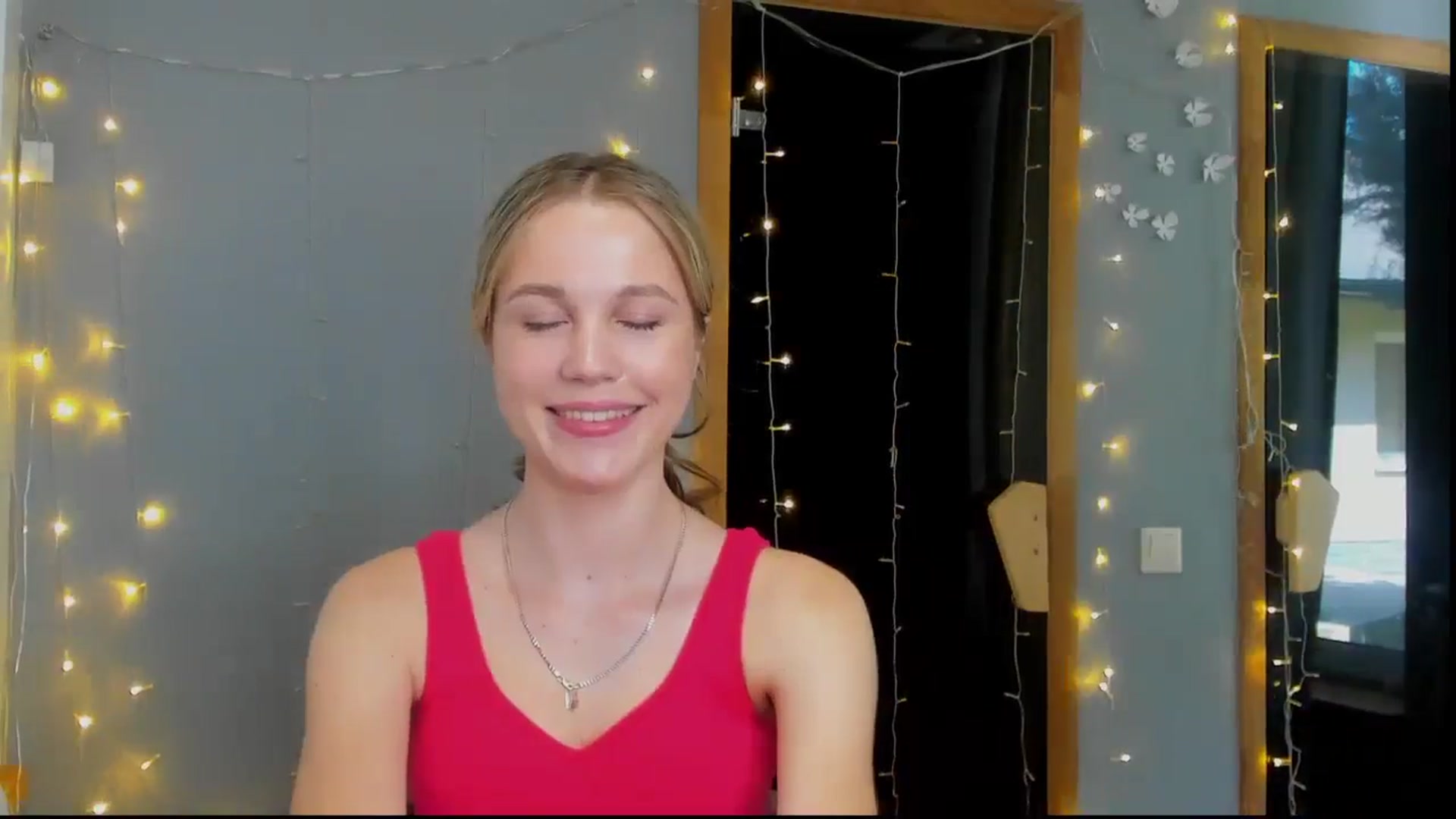 Kate_Lewiss video thumbnail