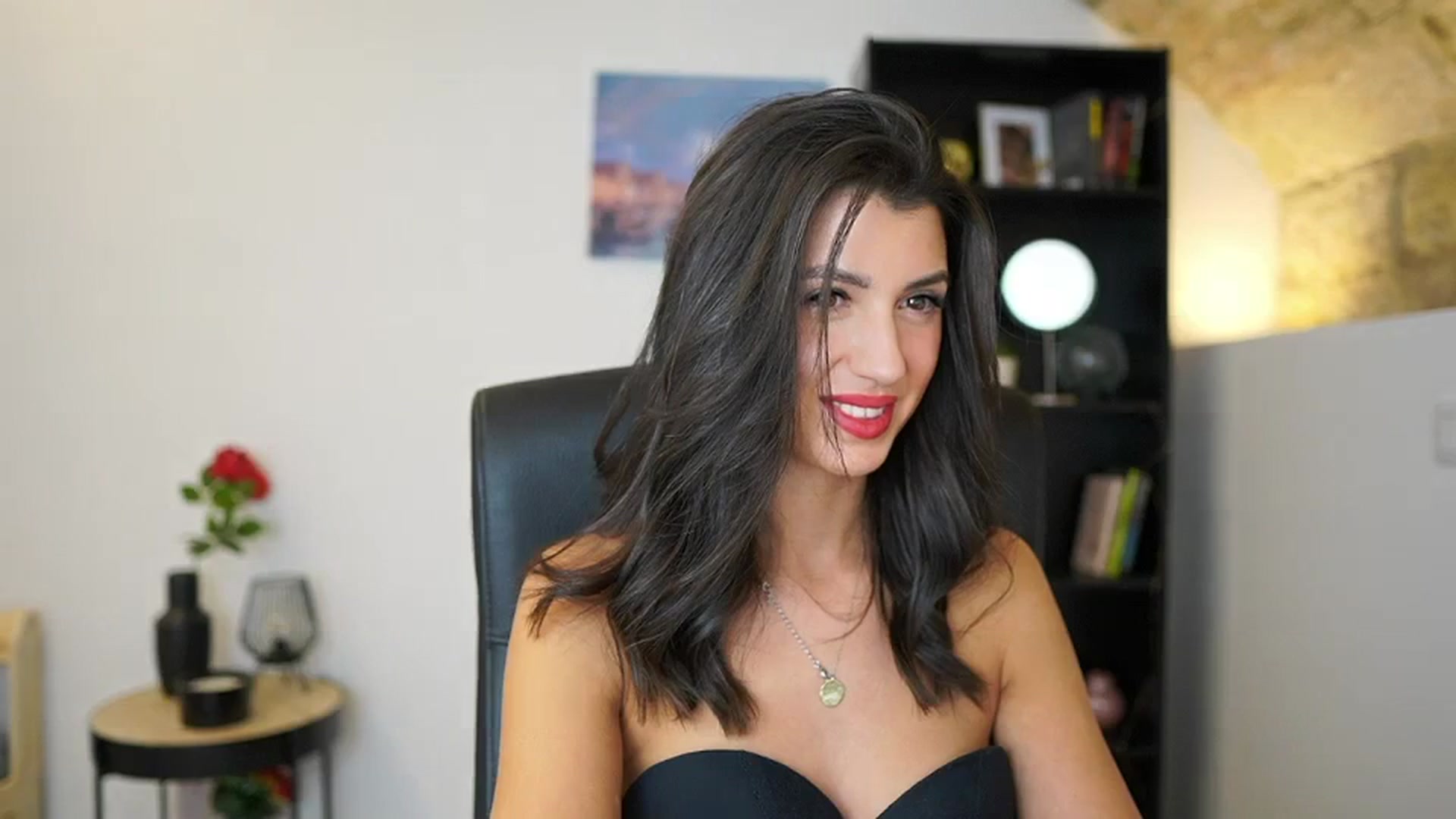 Julia_Roca video thumbnail