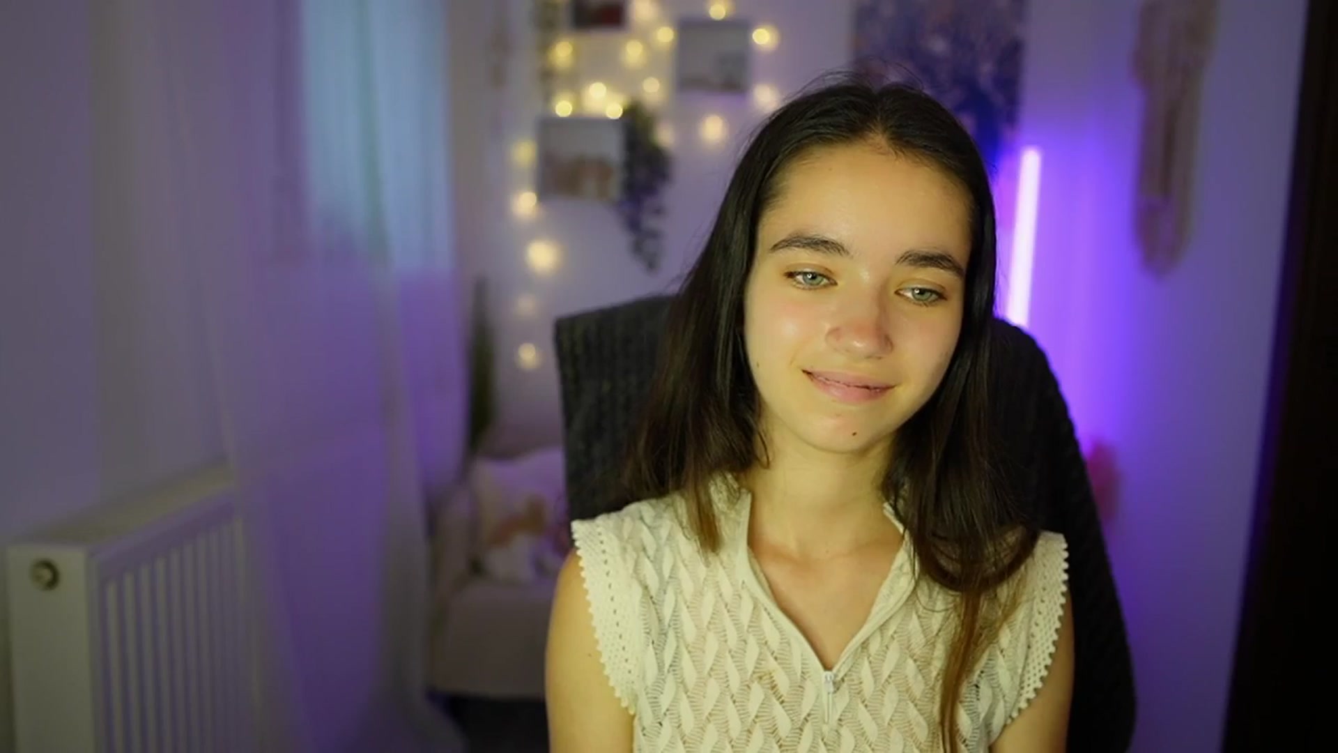 Gia_Paige18 video thumbnail