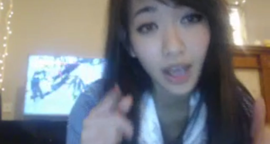 MissReinaT video thumbnail