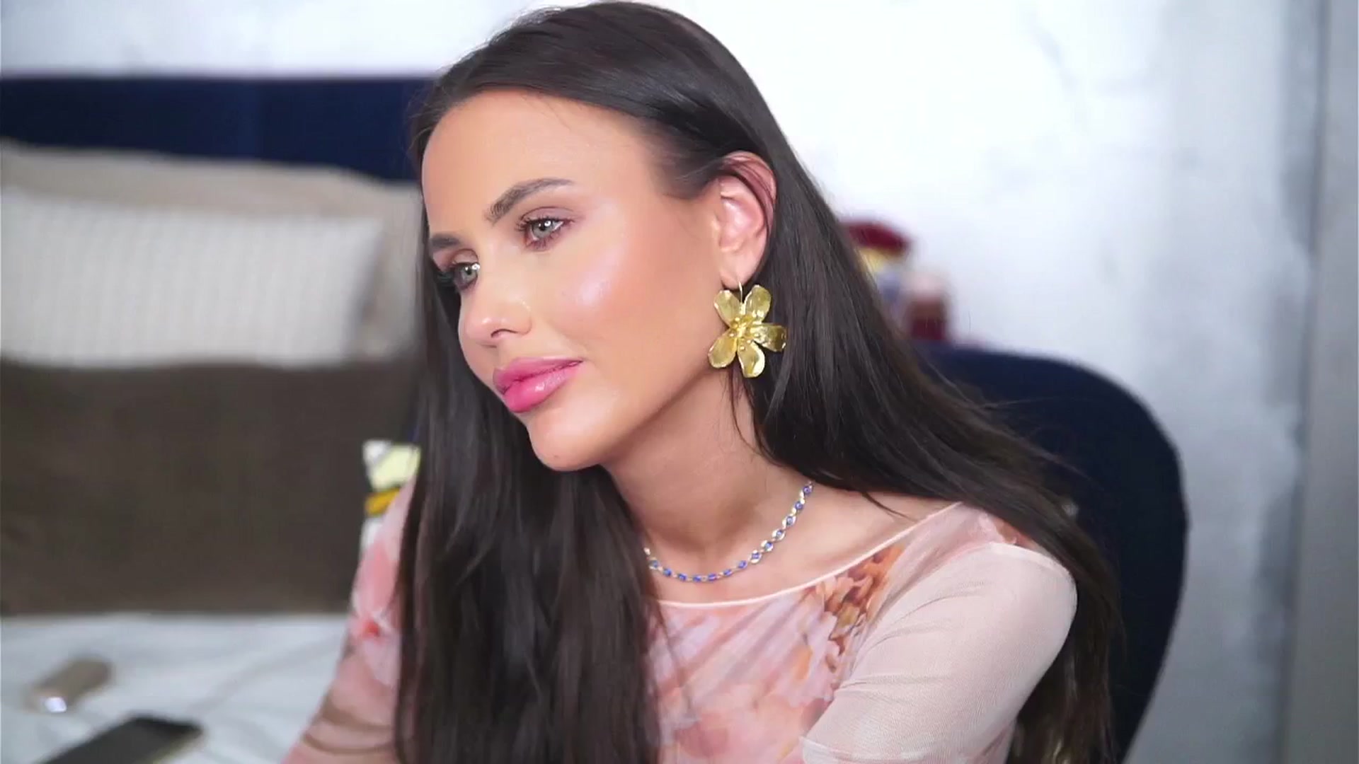 AnaisBellas video thumbnail