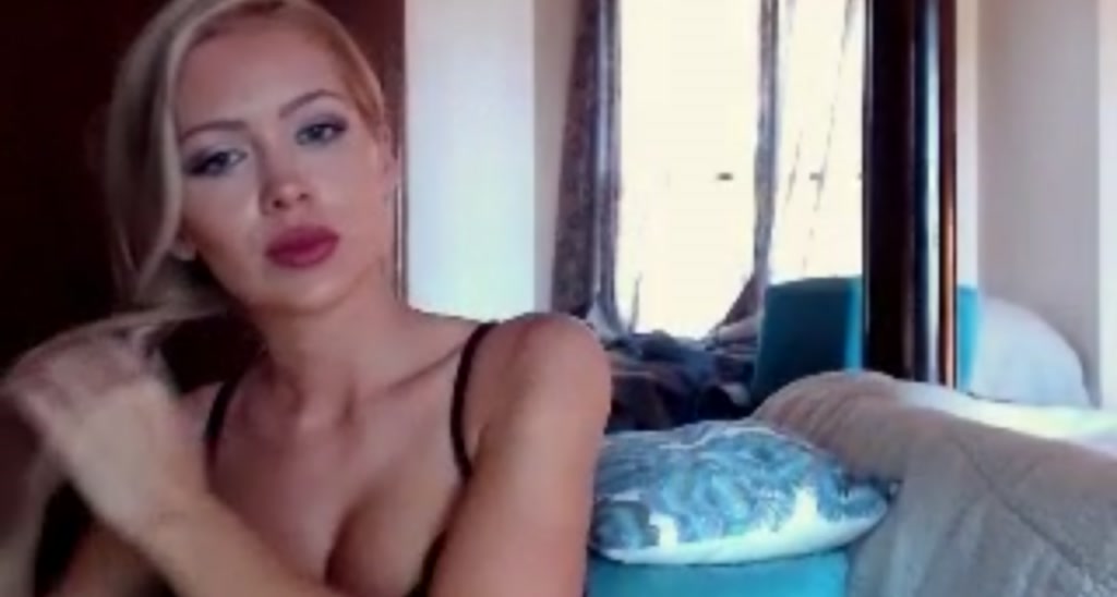EllaXDoll video thumbnail
