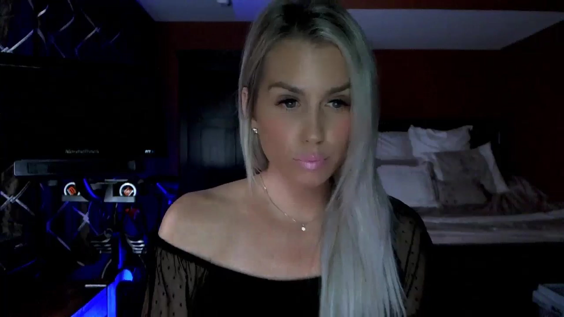Cora9 video thumbnail