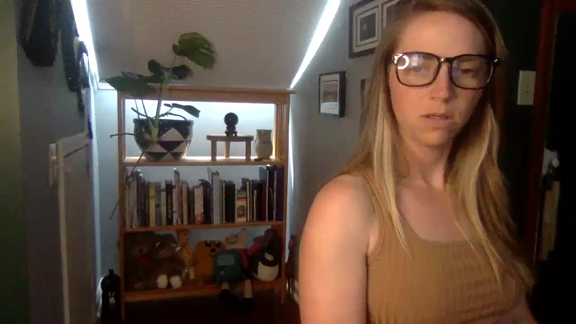 GwennieDragon video thumbnail