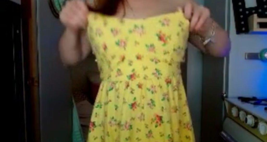 HollieCakes video thumbnail