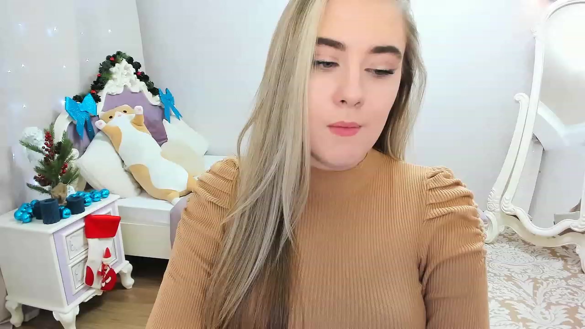 Auroraa__ video thumbnail