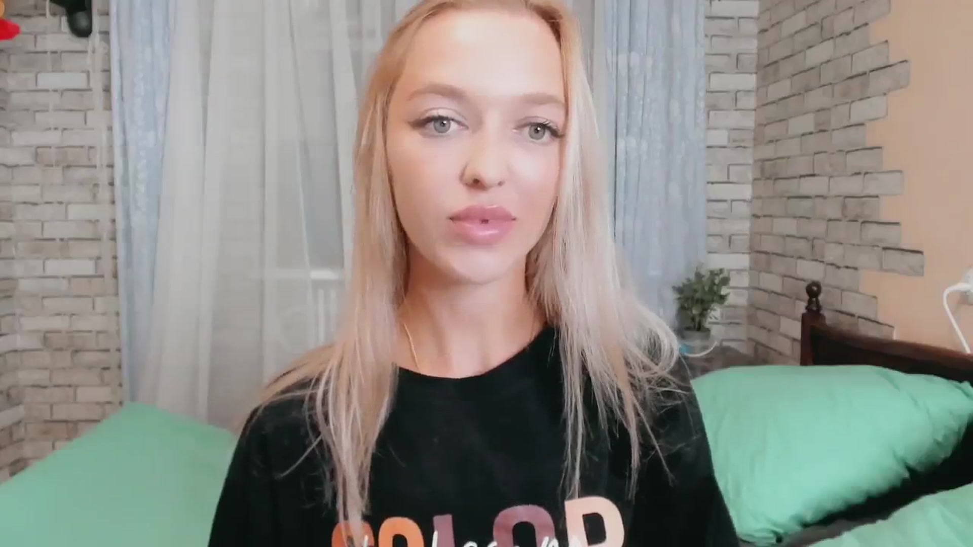 Ambri_Lili video thumbnail