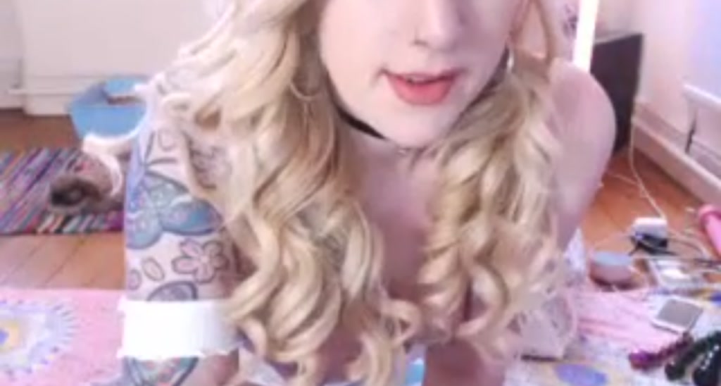 Pixie_Snow video thumbnail