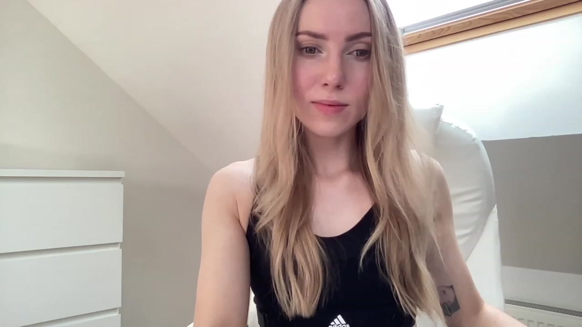 MagicElfie video thumbnail