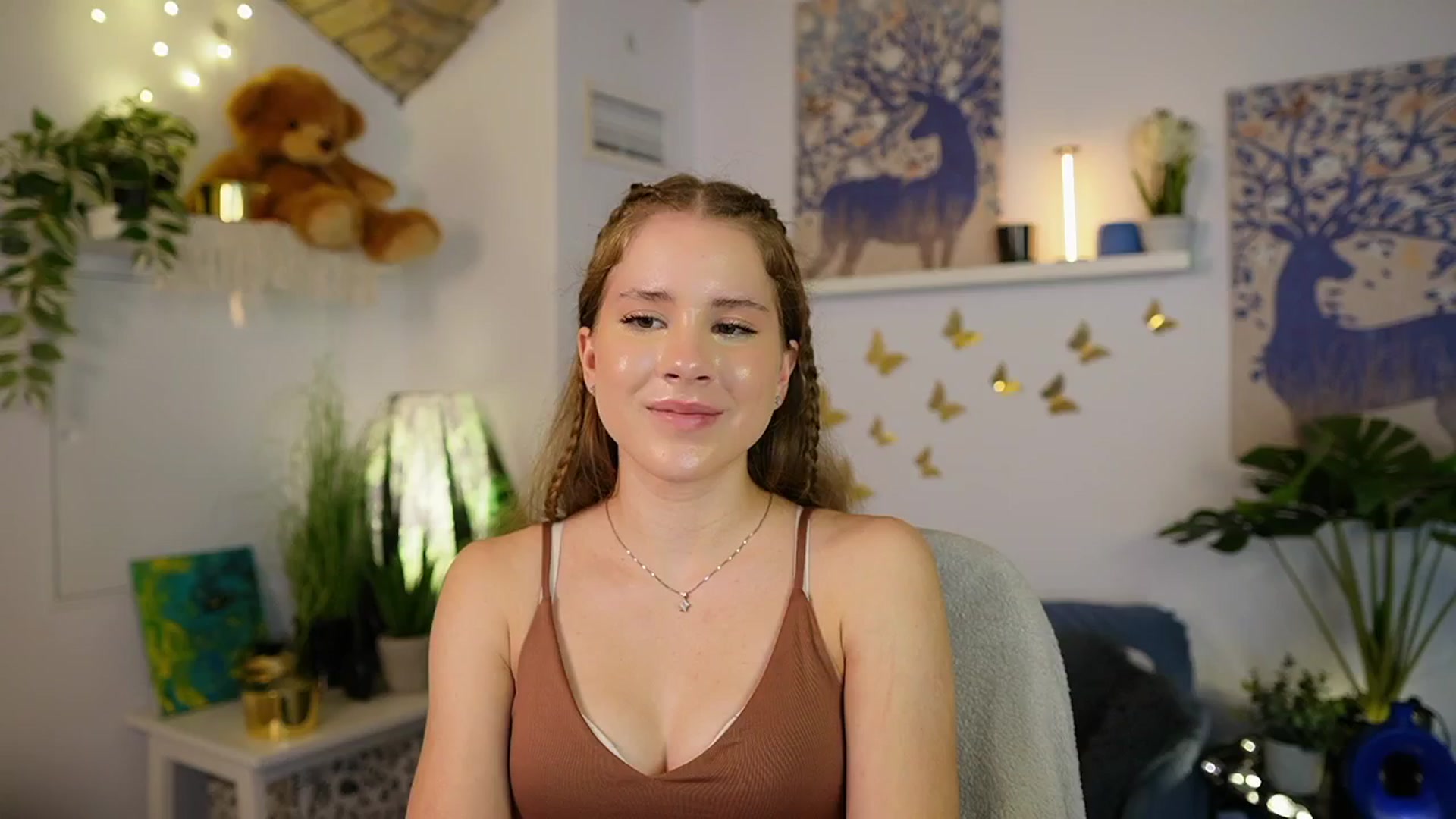 Emily_Blake video thumbnail