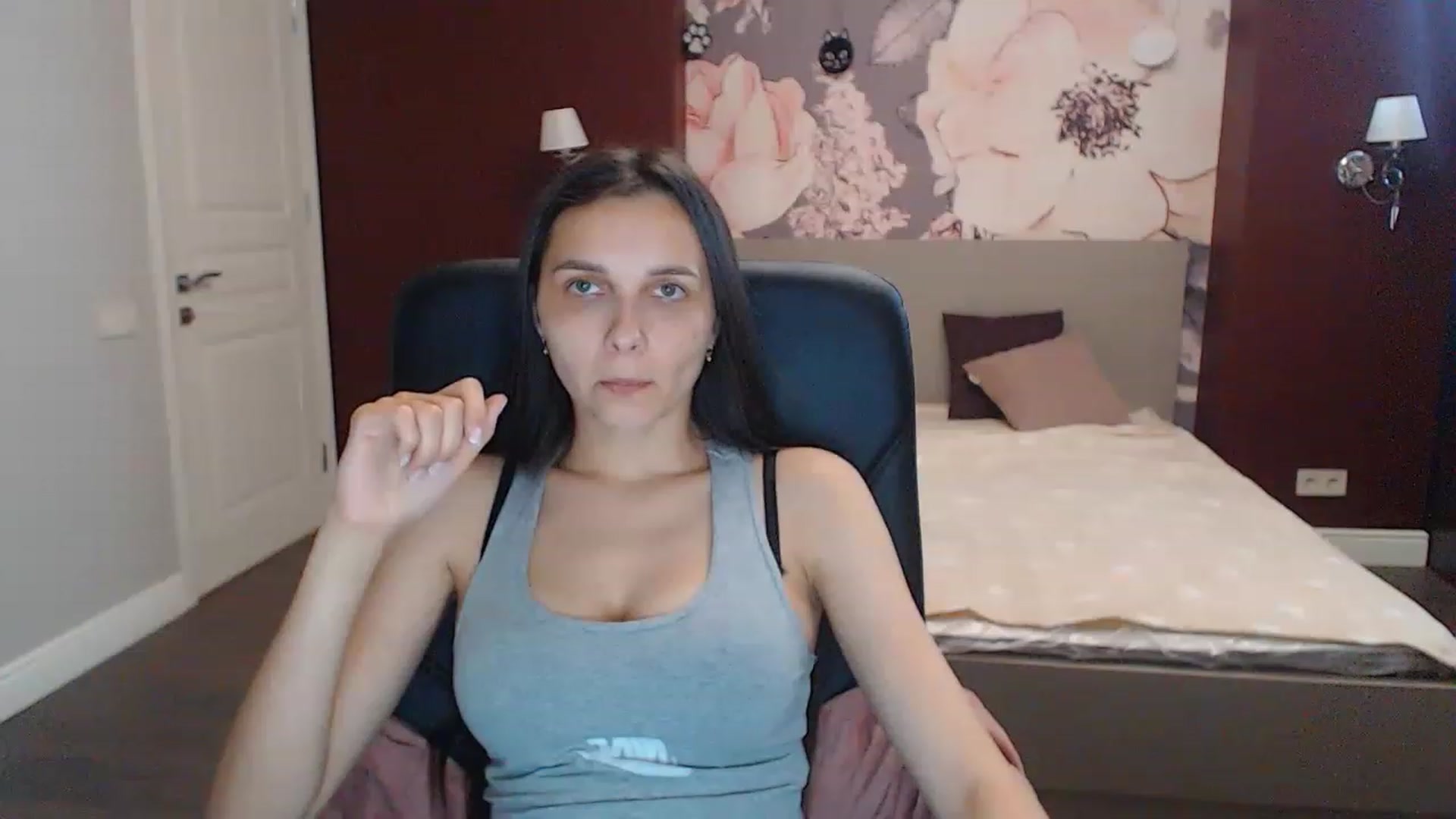Karina_Mils video thumbnail