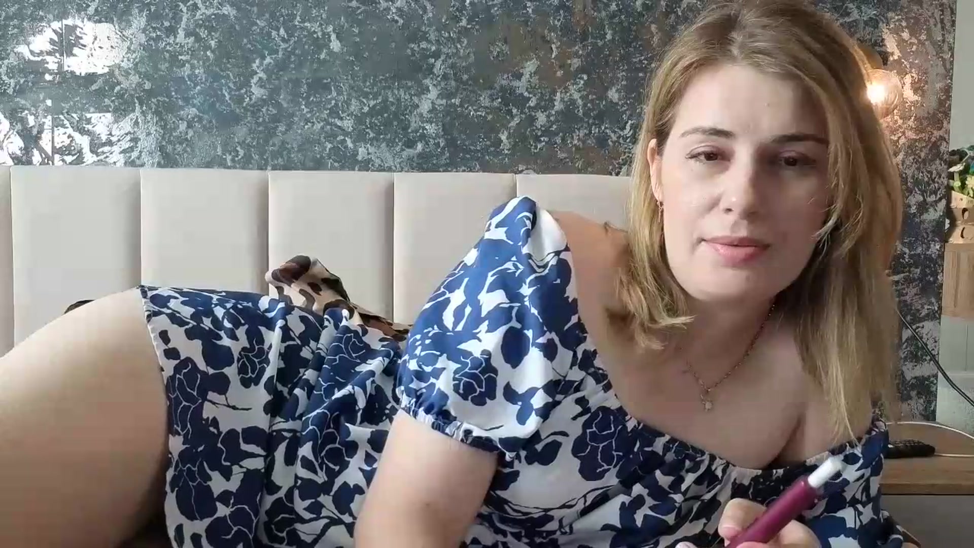 PrettyWomen31 video thumbnail