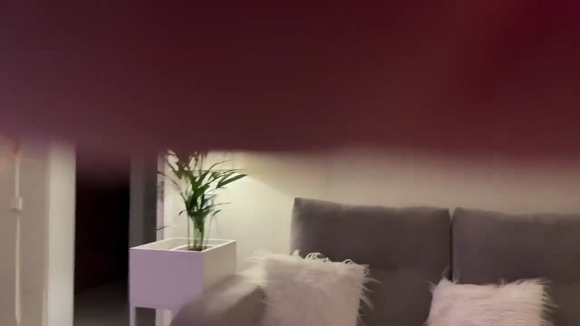 ElenJames video thumbnail