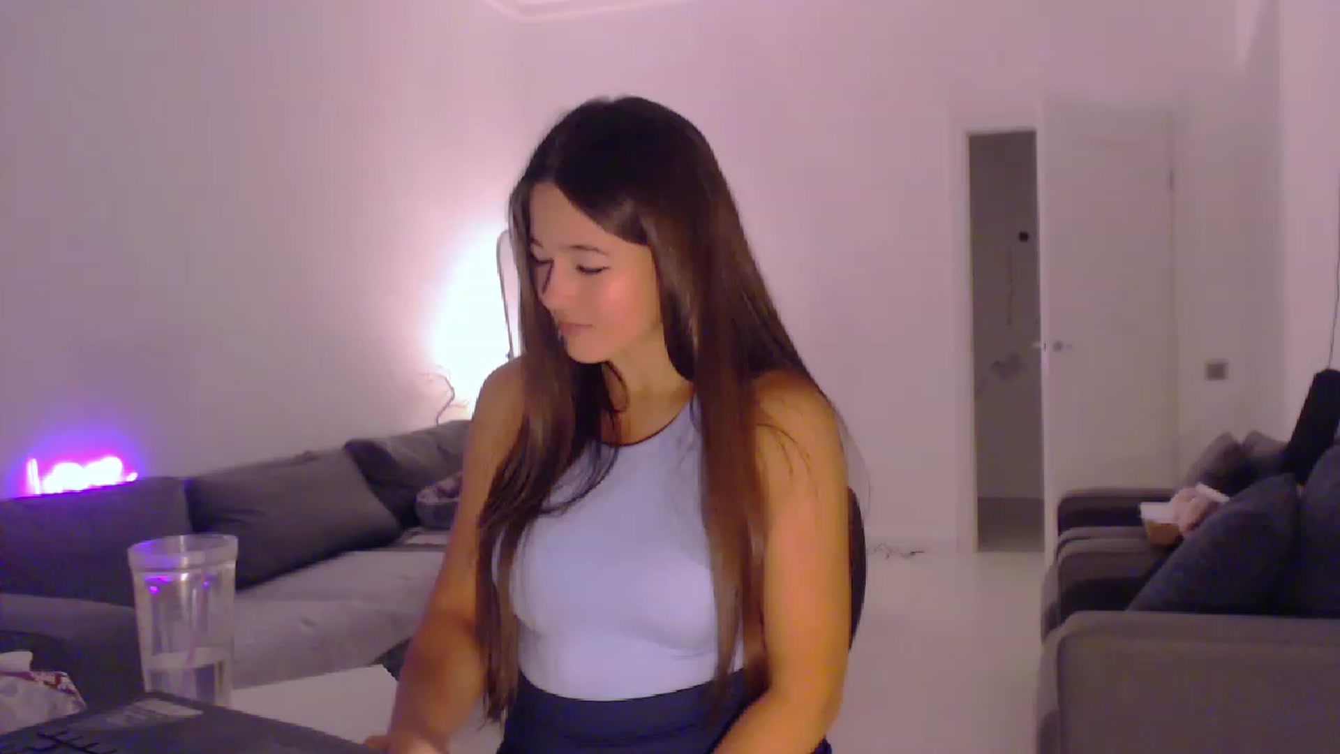 Lucky_V video thumbnail