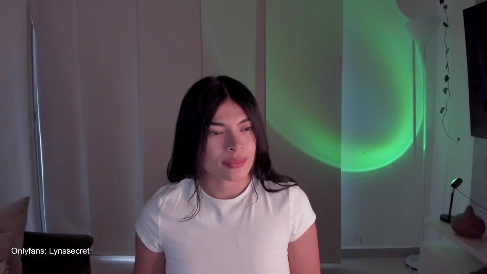 EvelynG_ video thumbnail