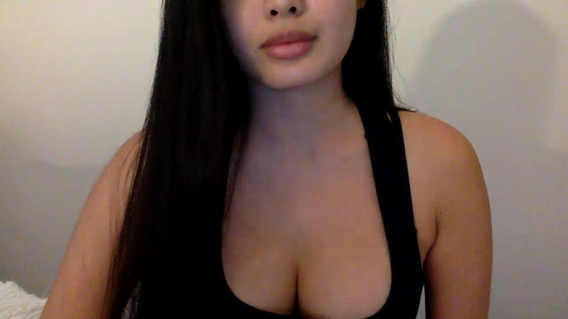 MsAkira video thumbnail