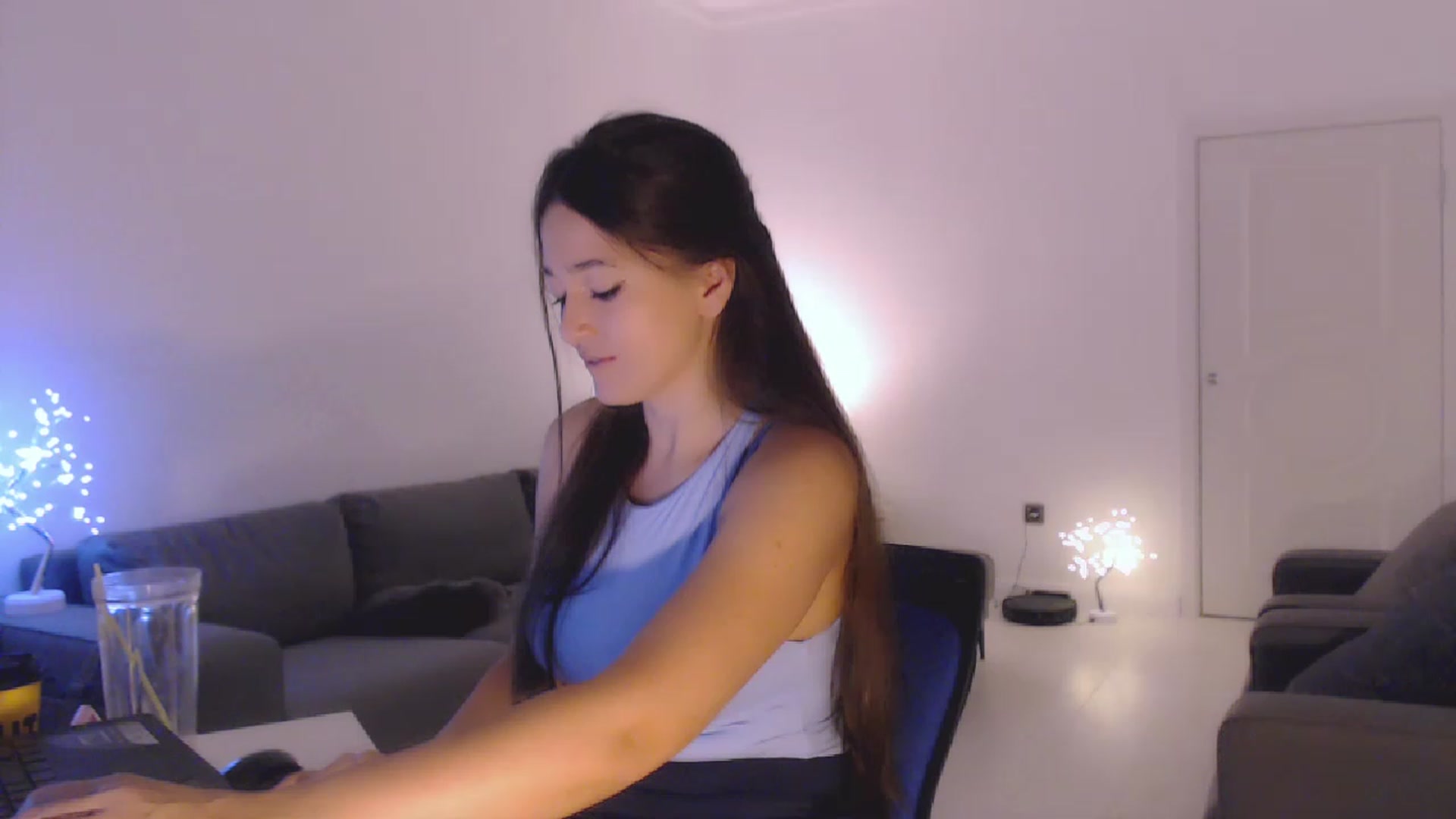 Lucky_V video thumbnail