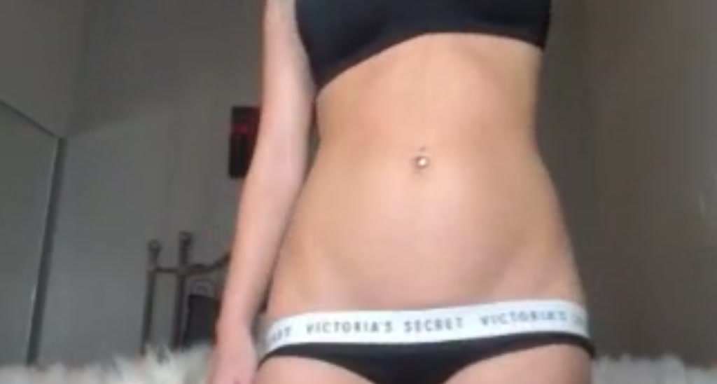 XxRoxieButton video thumbnail