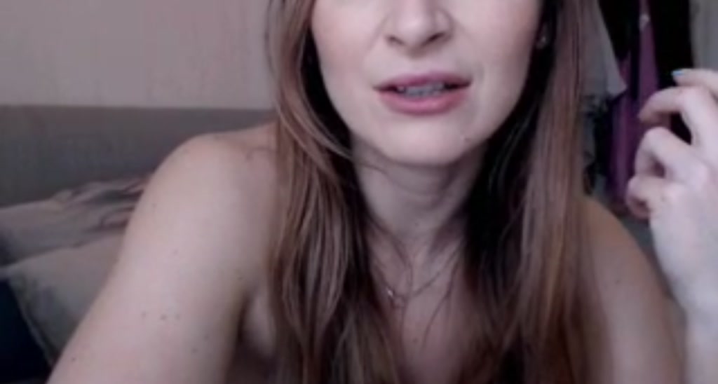 Sarah_Louise_ video thumbnail