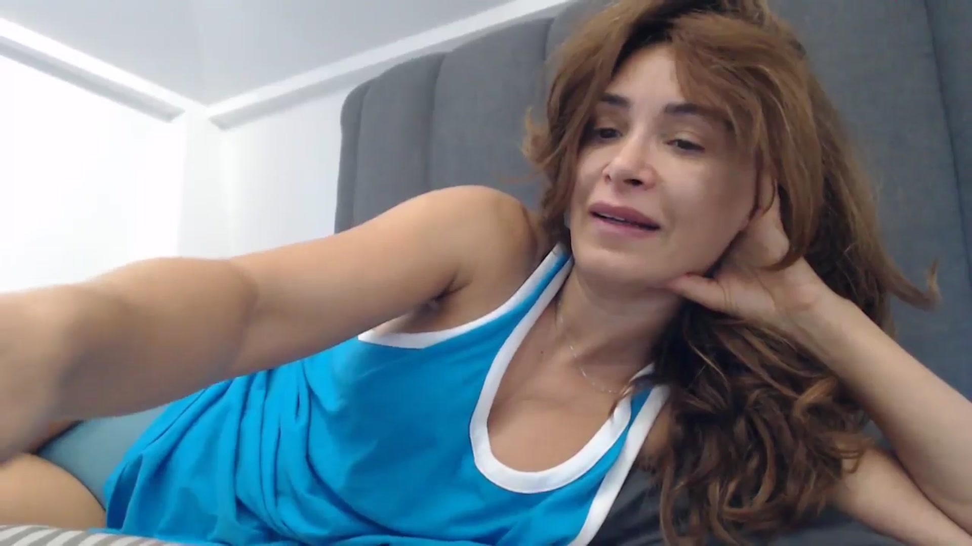 NormalGirl video thumbnail