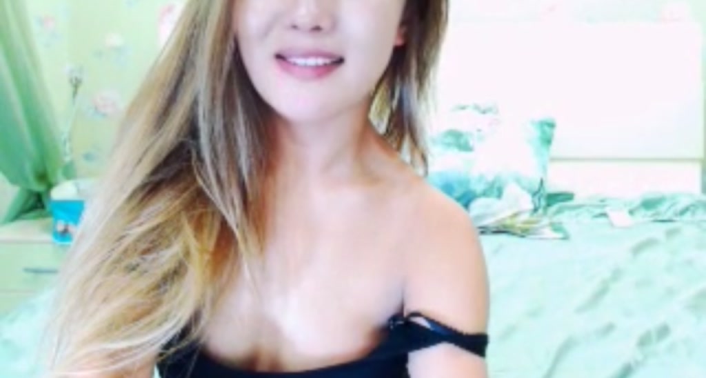 RisaLee video thumbnail