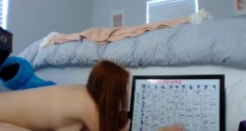 HollieCakes video thumbnail