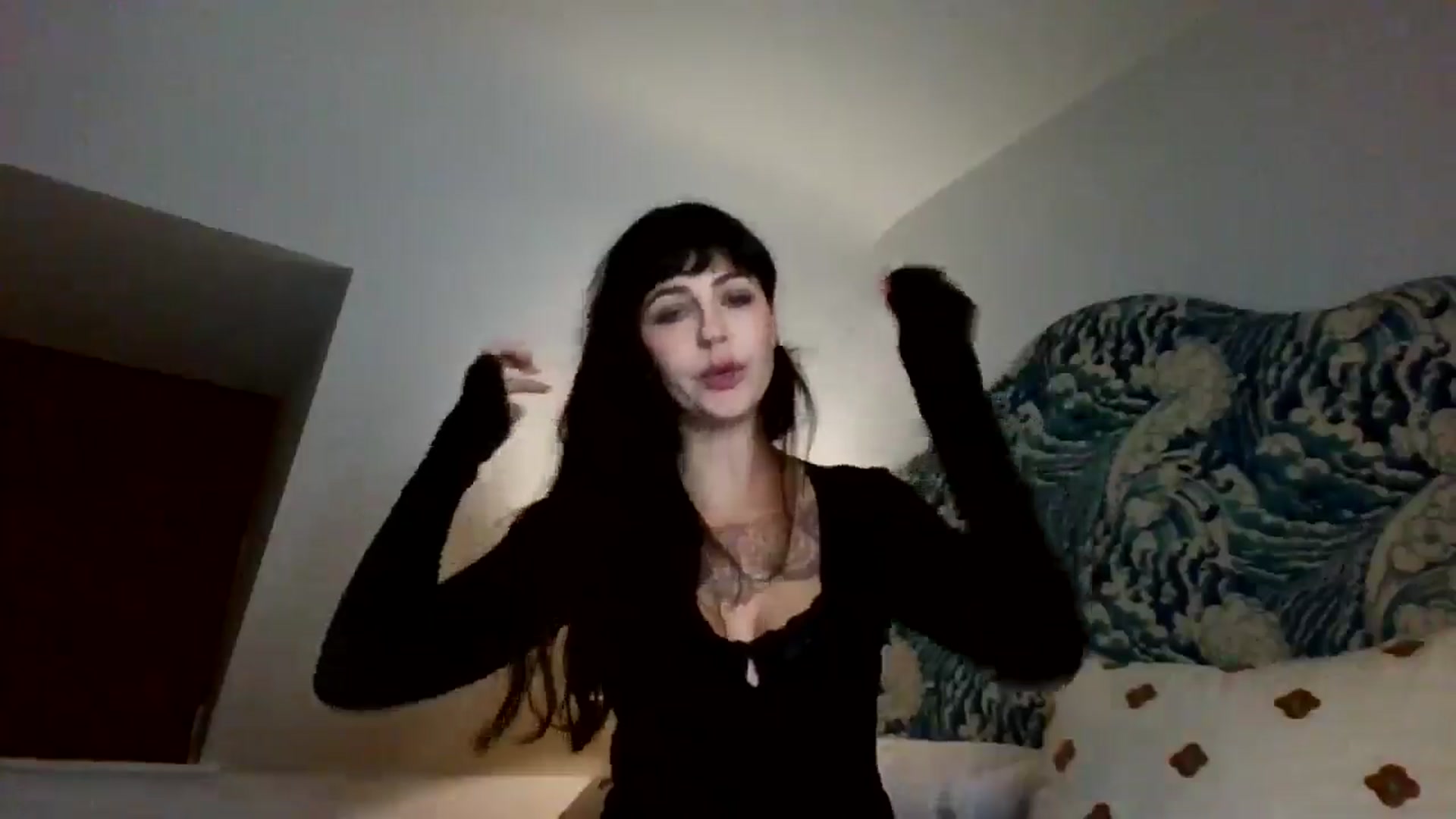 MargotMills_ video thumbnail