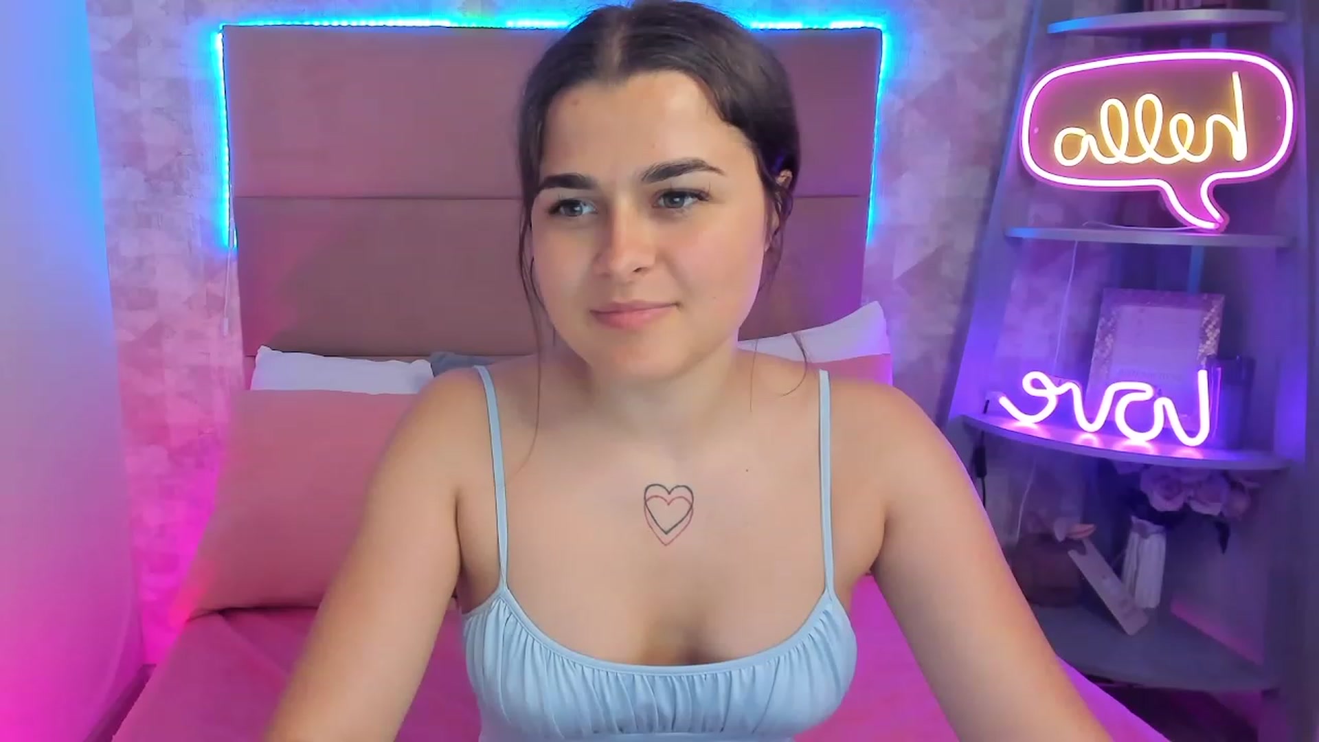 CrystalXX video thumbnail