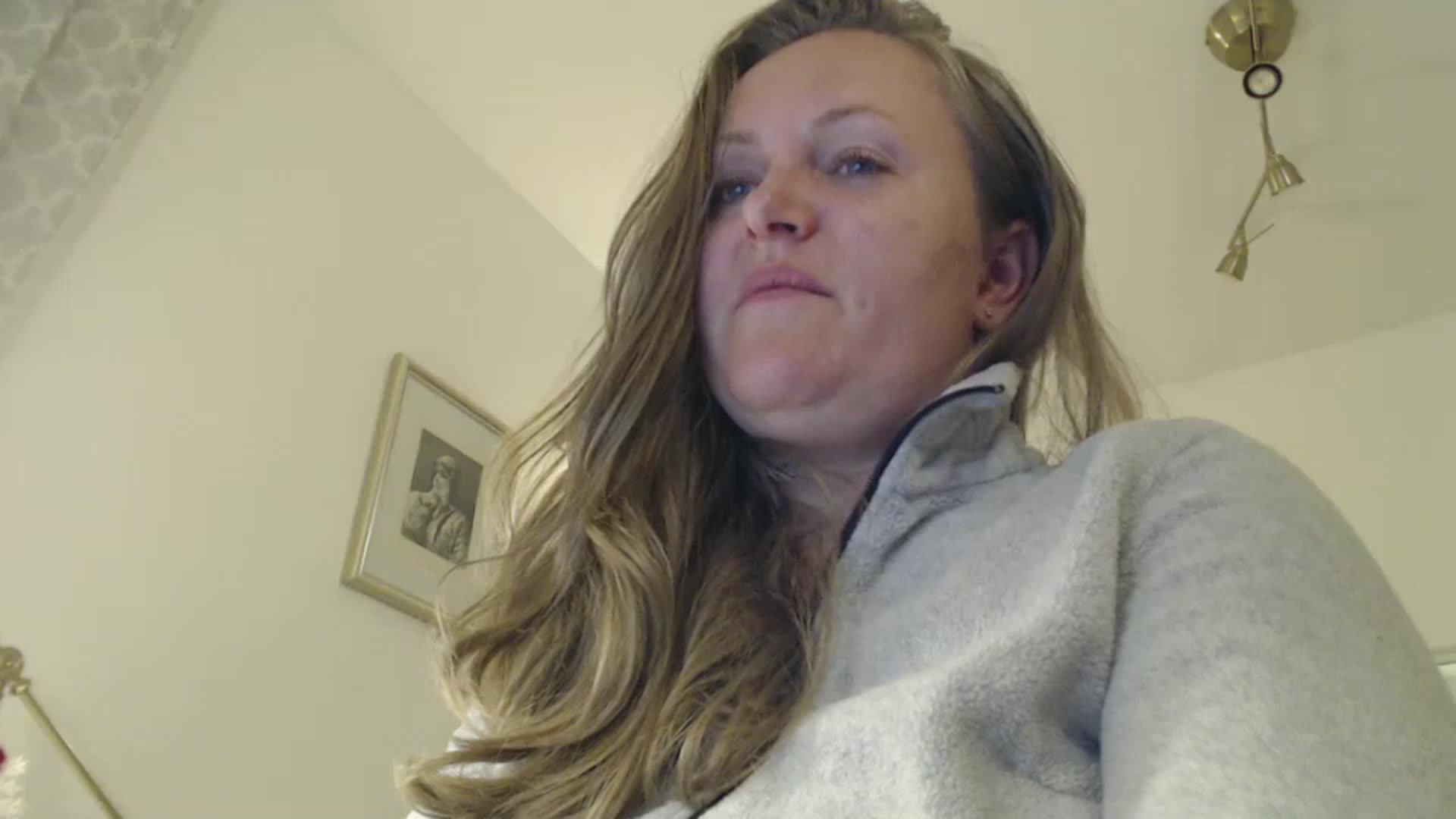 JustLily video thumbnail
