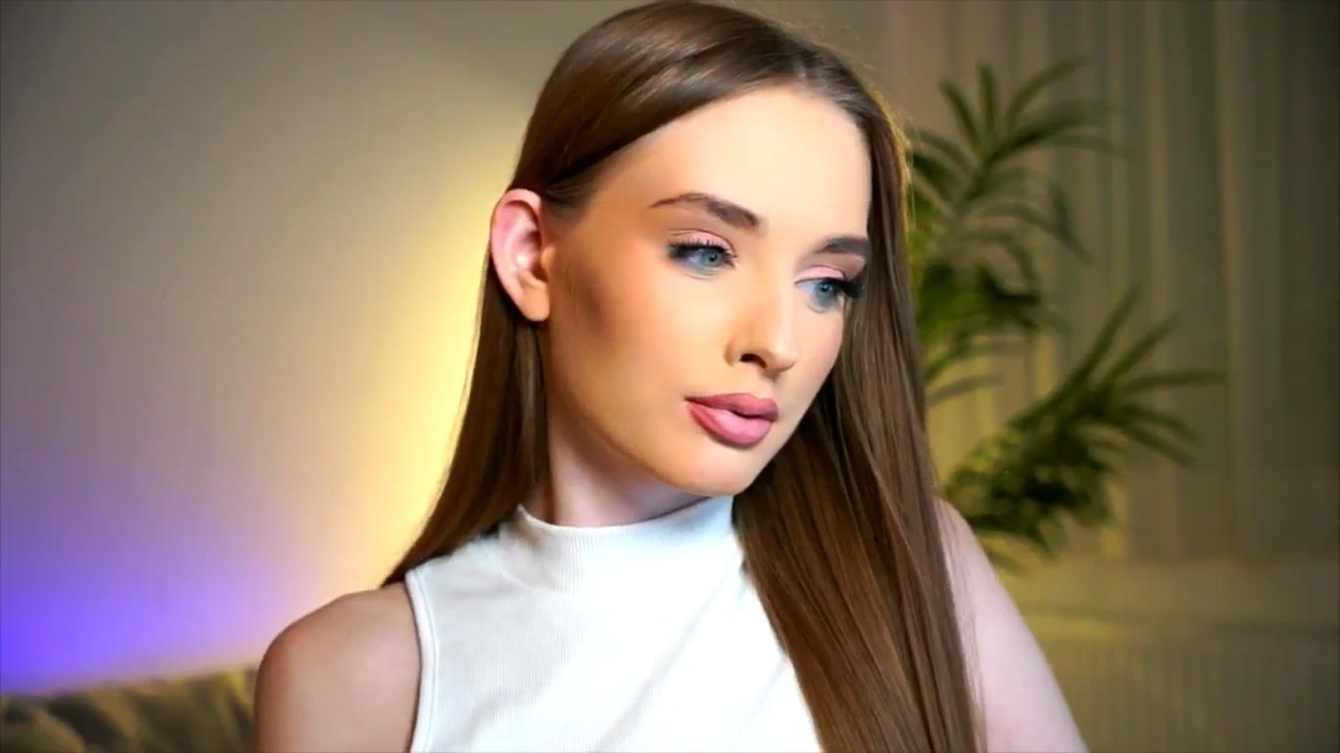 petitegonwild video thumbnail
