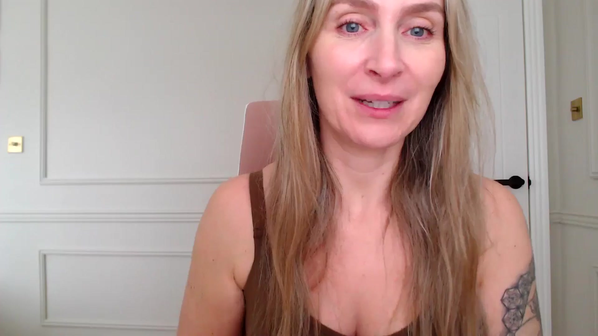 Boob_Jiggler video thumbnail