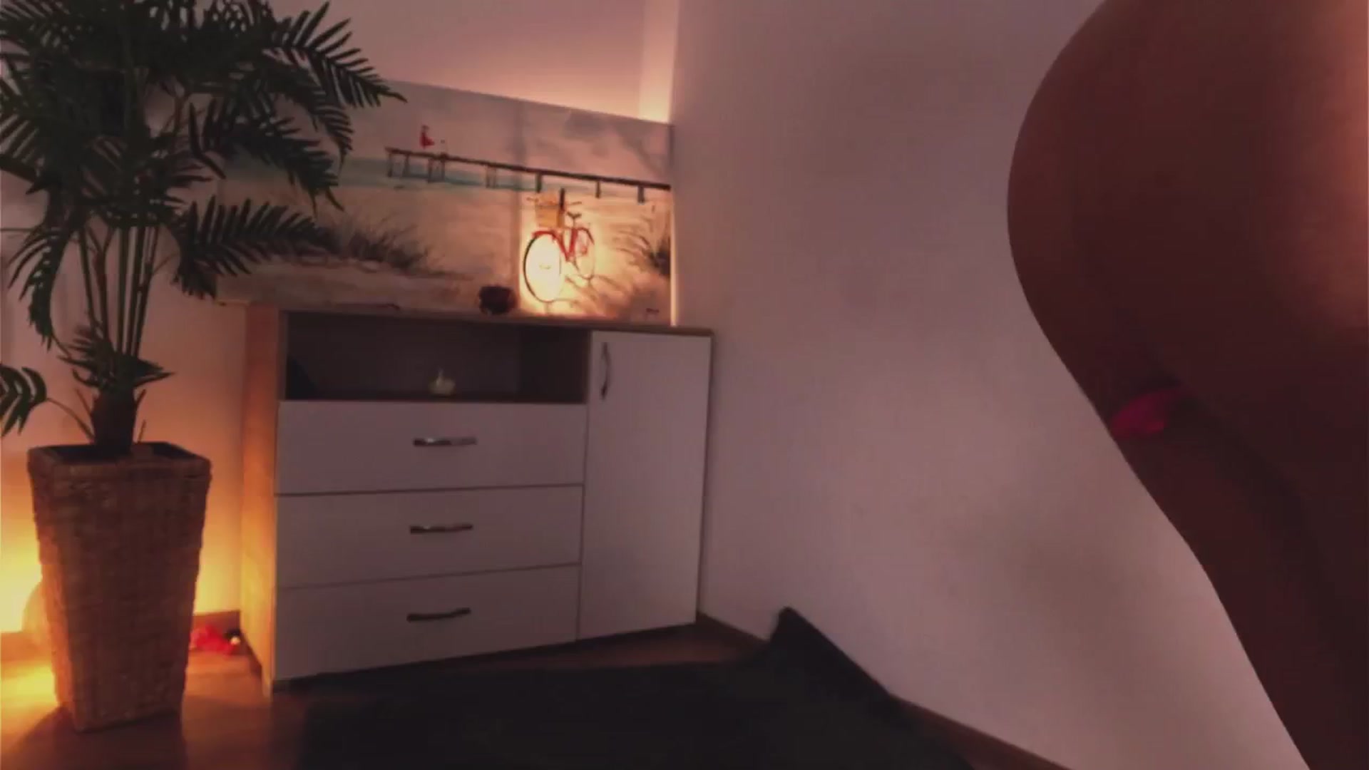 MissLullu video thumbnail