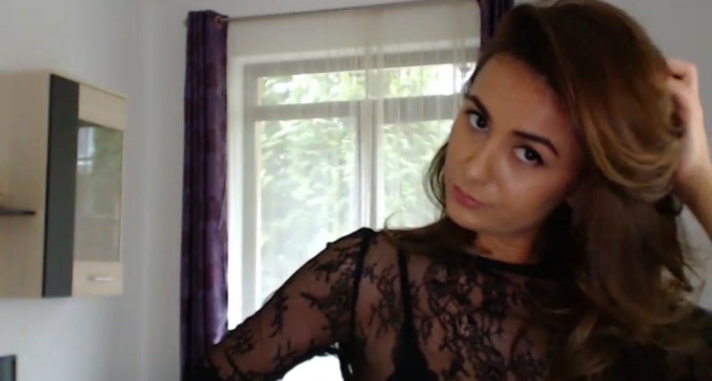 MiddleFingerL video thumbnail