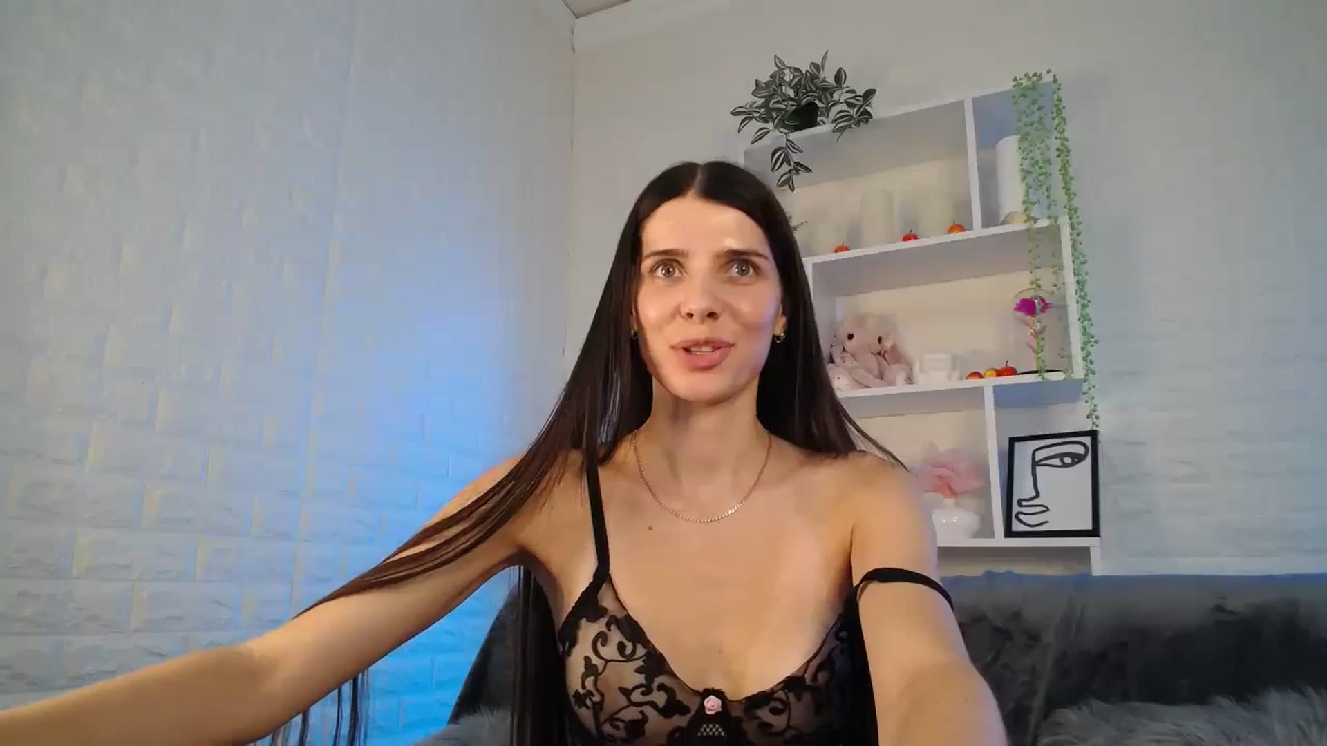 SaraRich video thumbnail