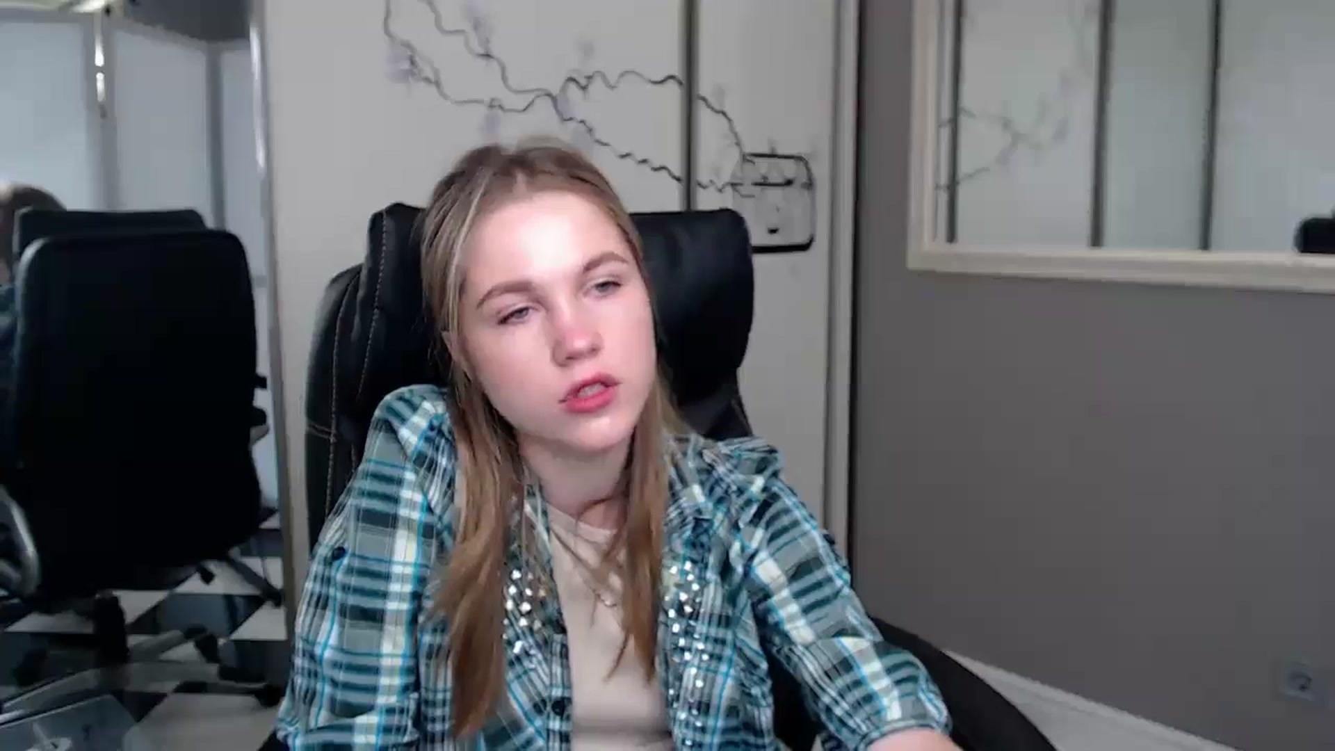 Kate_Lewiss video thumbnail