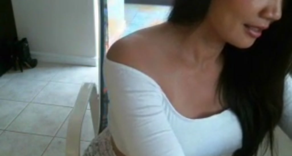 Lisa_Chen video thumbnail