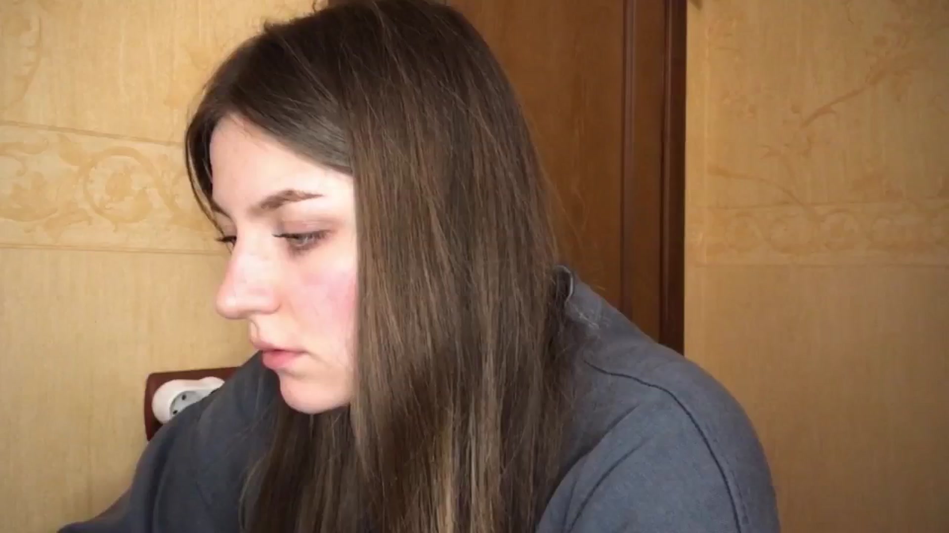 OliviEve video thumbnail