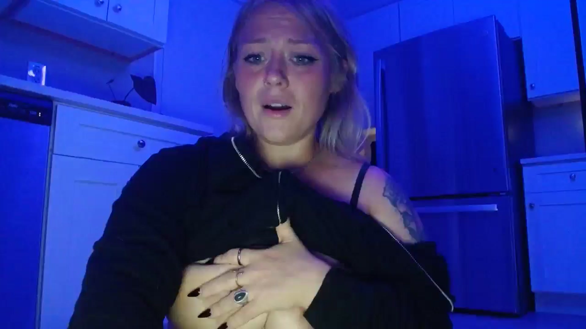 SneakyAlice video thumbnail