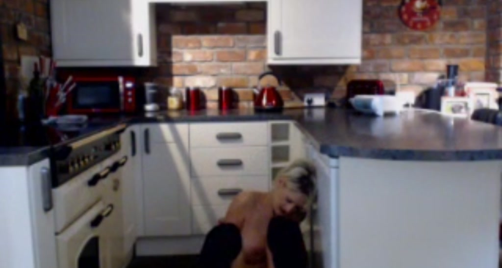 English_rose_ video thumbnail
