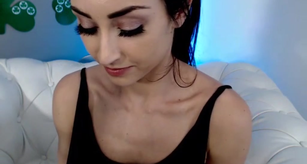 ReyasRoom video thumbnail
