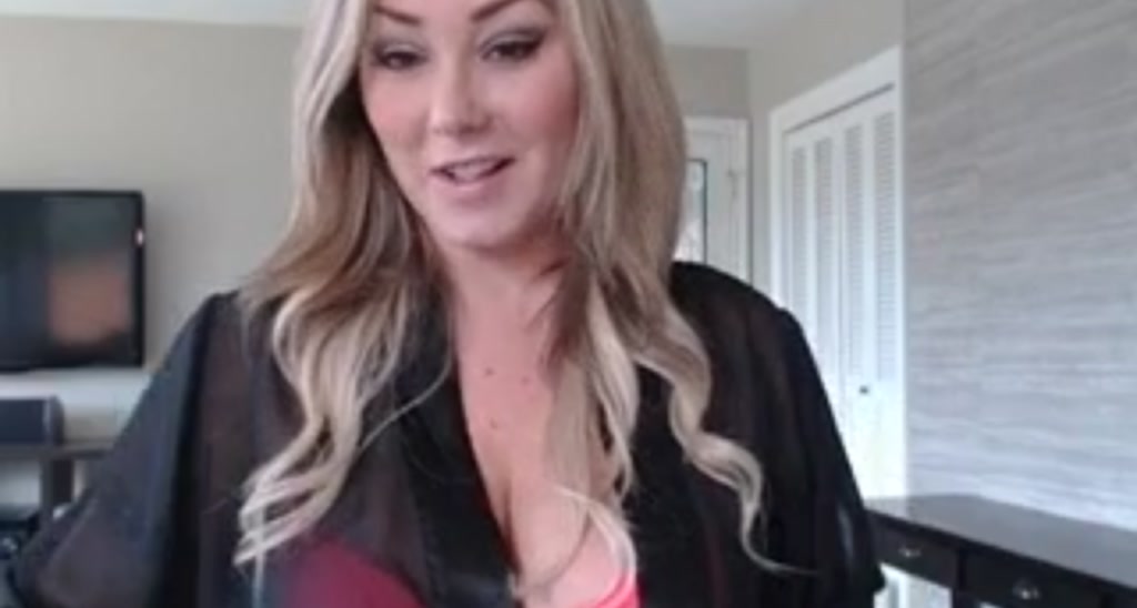 JuicyJamie_69 video thumbnail